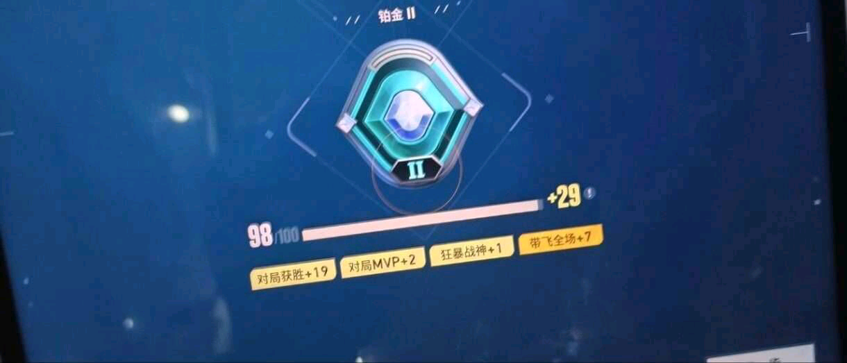 无畏契约金毛辅助适配新赛季 图2