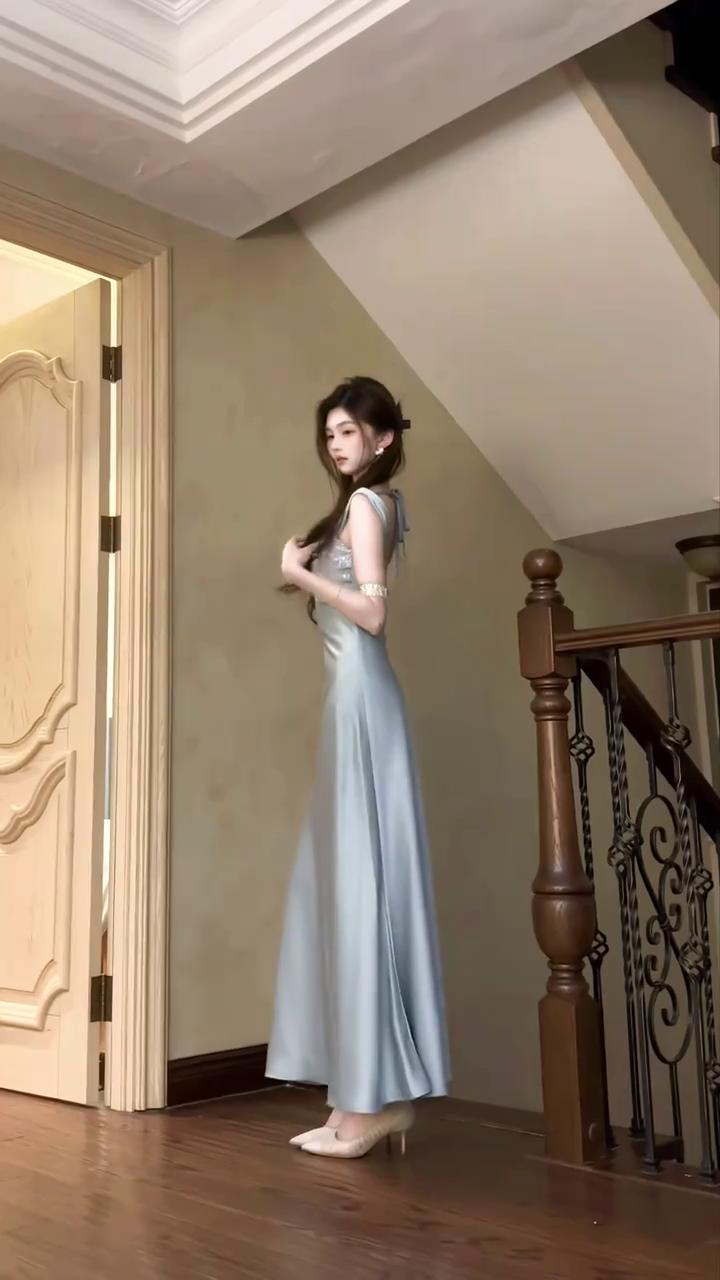 新裙子好看吗